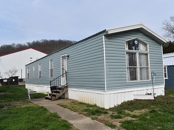 2nd image of 772 High St