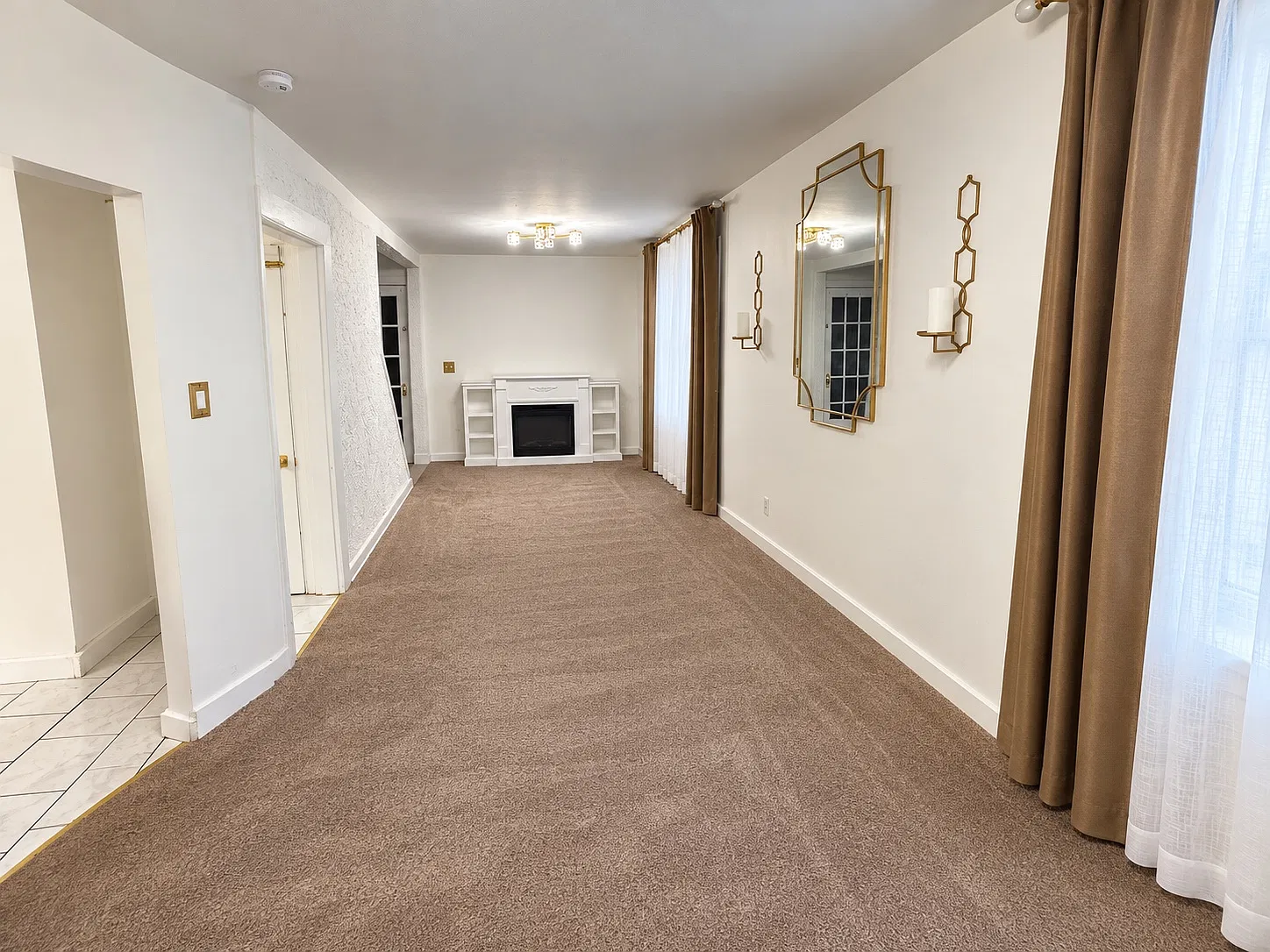 2 bed, 1.5 bath, 958 sqft, $2,295 — Photo 1