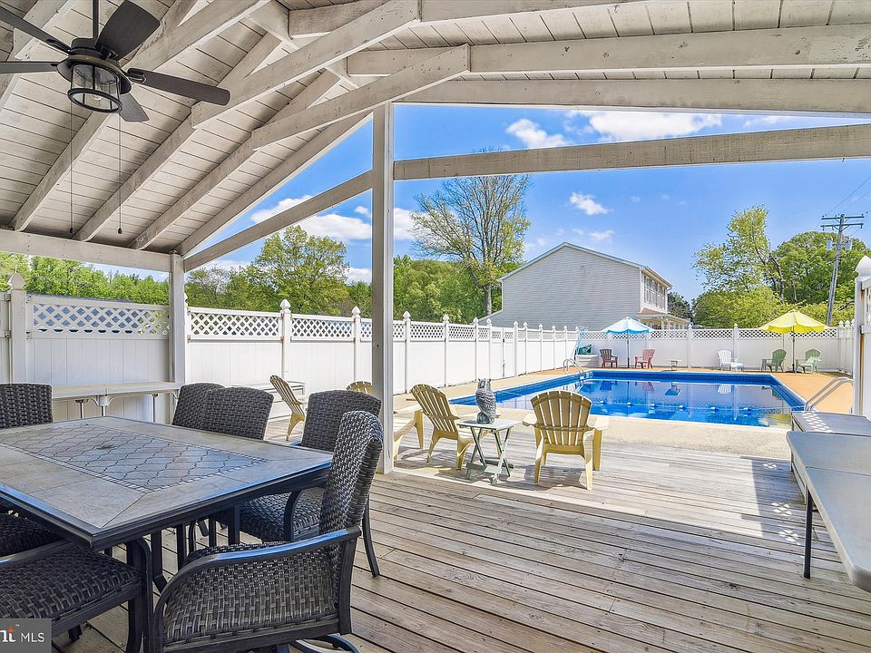 4905 Olive St, Shady Side, MD 20764 Zillow