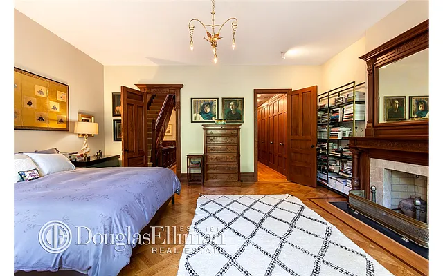 Sold by Douglas Elliman | media 16