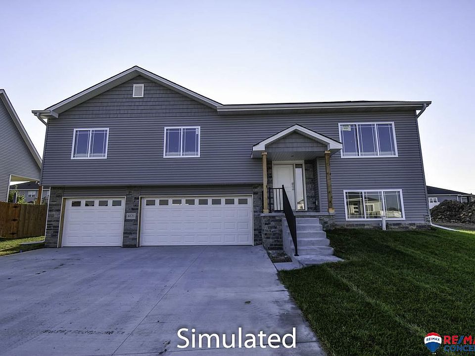 1st image of 9740 Forest Glen Dr