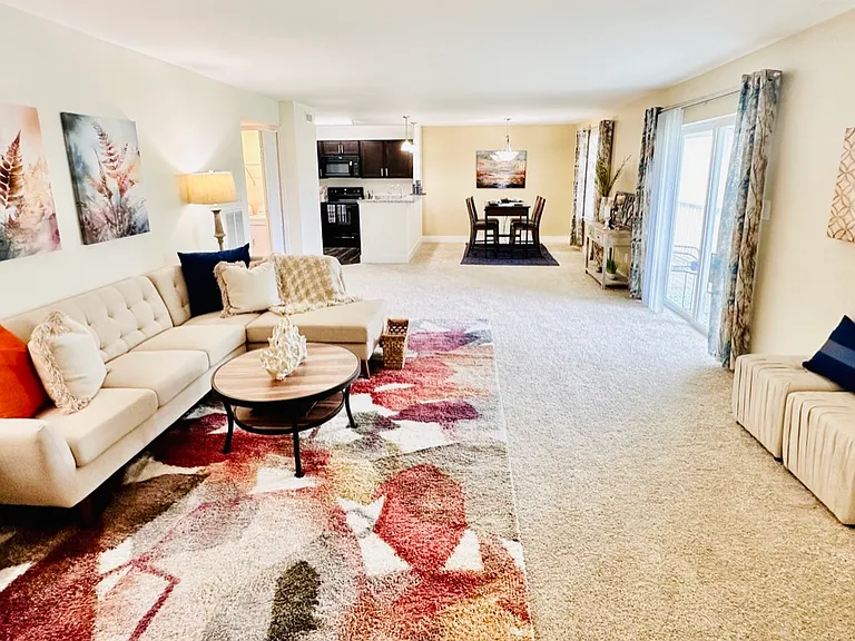 Aspen Apartments — Photo 23