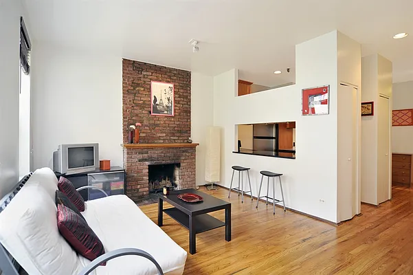 Sold by Corcoran | media 7