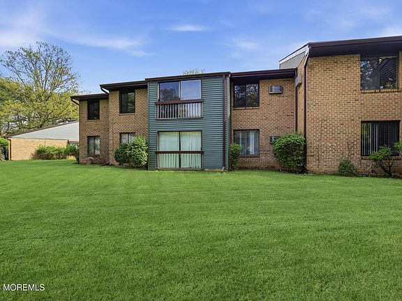 2nd image of 236 Medford Court #J