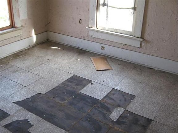 5th image of 548 Euclid Ave