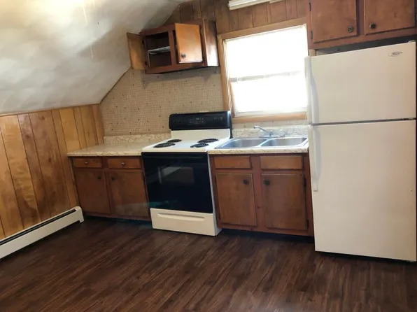 51 Ferris St #2L, Pawtucket, RI 02861