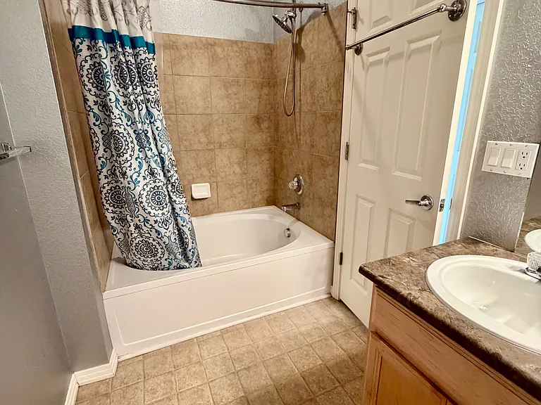 9404 Ashbury Cir #103 — Photo 8