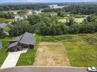 18651 Ogden St NW, Elk River, MN 55330