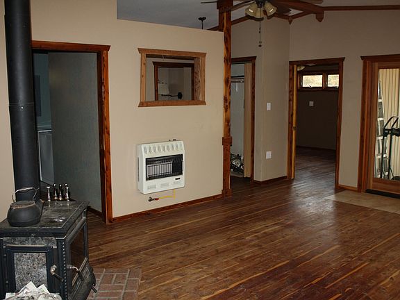4th image of 170 Saint Therese Way