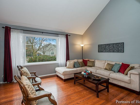4th image of 4428 Clausen Ave