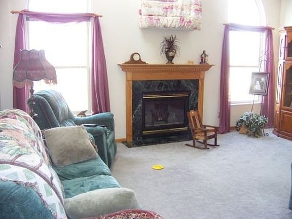 3rd image of 96 Britannia Ct