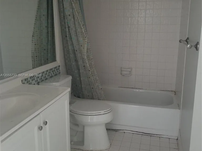 9901 Westview Dr #315 — Photo 6