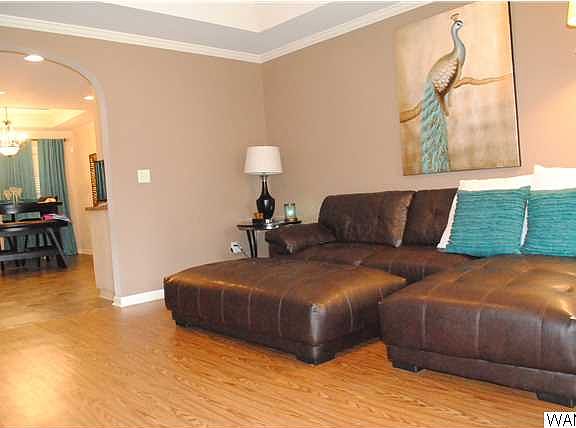 3rd image of 4639 Smithfield Cir