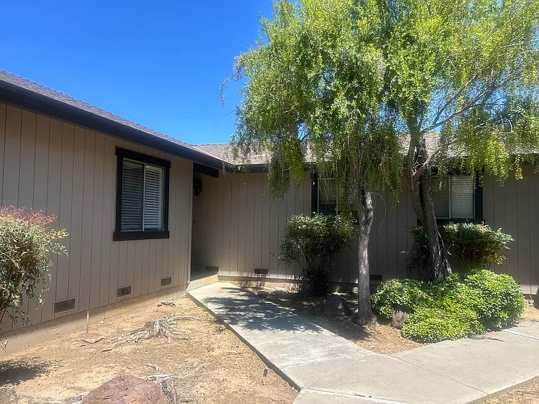 1531 Highland Dr #2 — Photo 13
