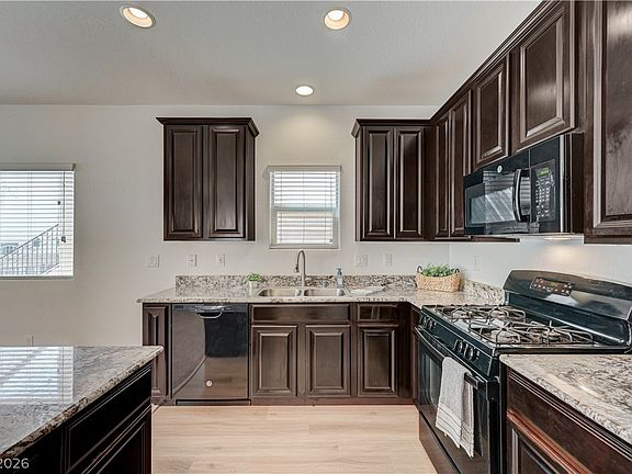 4th image of 7760 Petite Pillar Ct