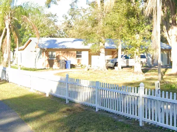 16310 Dew Drop Ln, Tampa, FL 33625