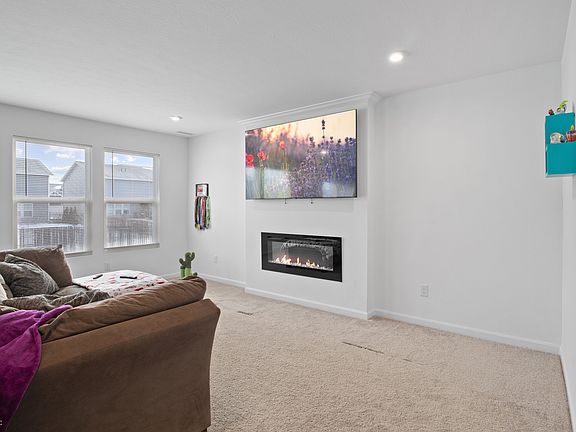 3rd image of 4251 Indigo Walk Ln