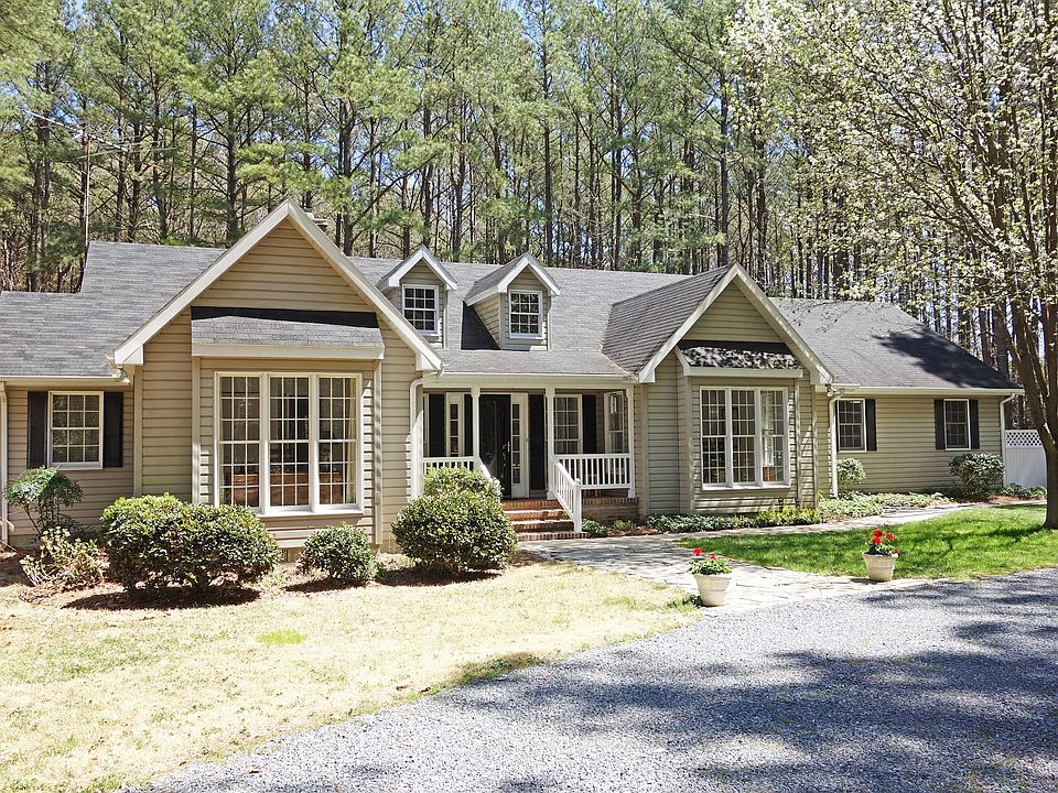 1st image of 9587 Gulleys Cove Ln