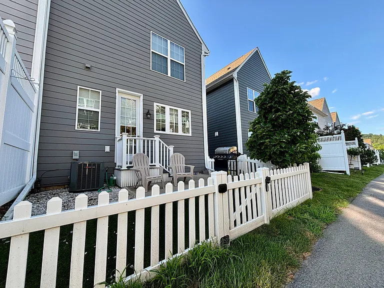 1123 Sray Ln — Photo 18