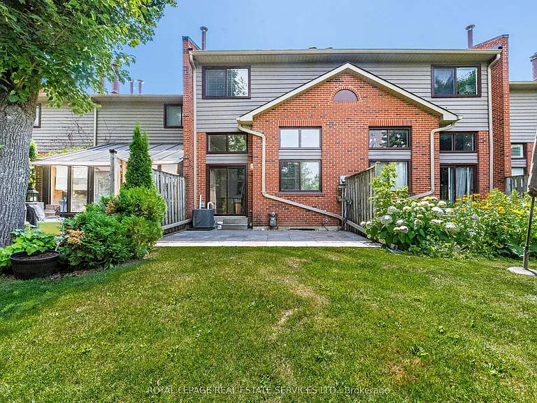 1855 Maple Ridge Dr #35 — Photo 44
