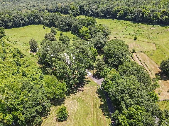 4th image of 2426 County Road 52