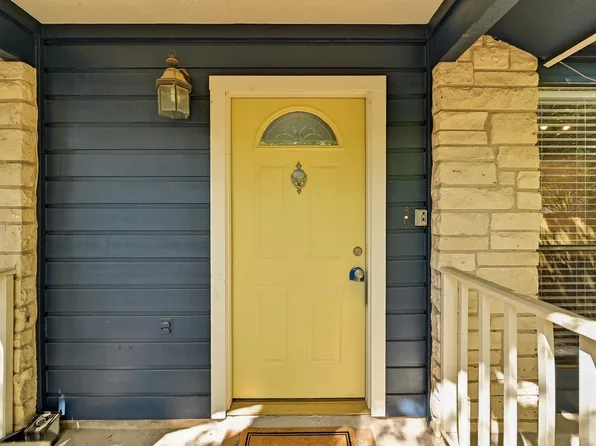 275 Mooring Cir, Austin, TX 78734