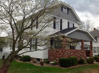 725 Saint Clair St, Latrobe, PA 15650