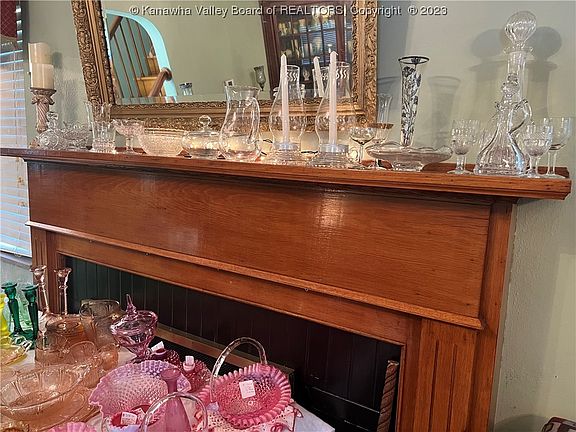 5th image of 3904 Lancaster Ave