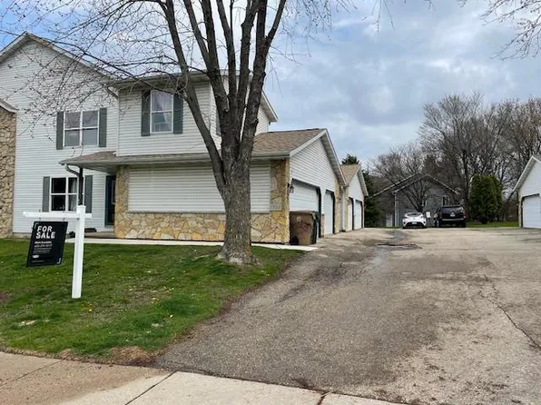 1337 GLACIER HILL Drive #3, Madison, WI 53704