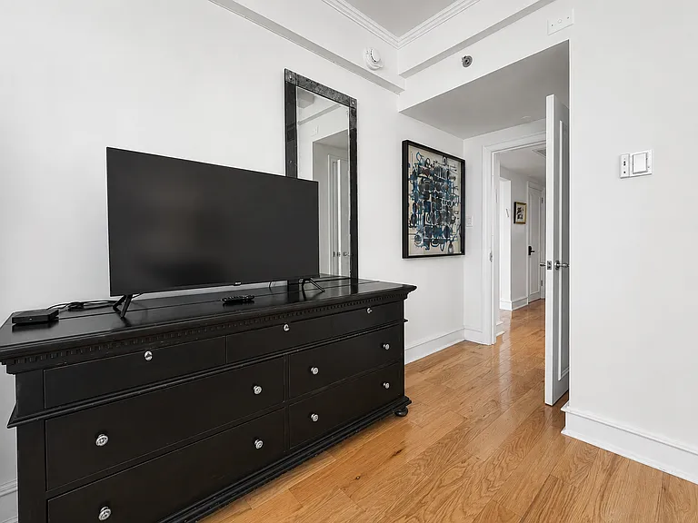 160 Central Park S #2907 — Photo 8