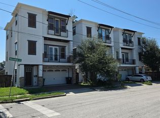 1520 Amundsen St, Houston, TX 77009
