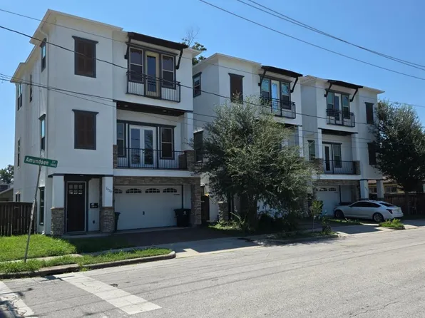 1520 Amundsen St, Houston, TX 77009