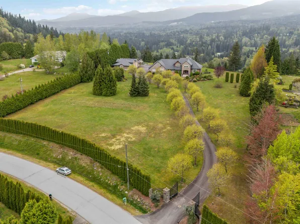 10270 Rolley Cres, Maple Ridge, BC V2W 1J9