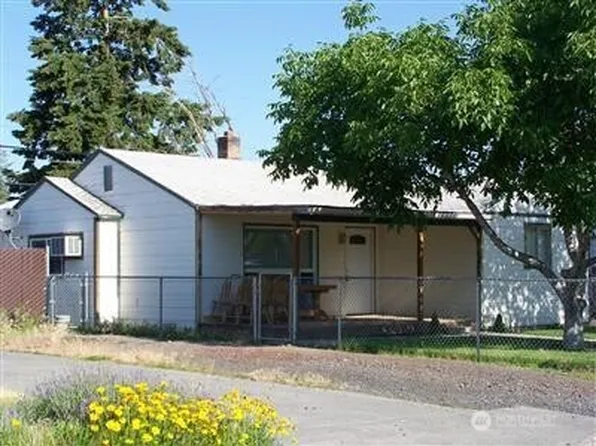 129 E Street SE, Ephrata, WA 98823