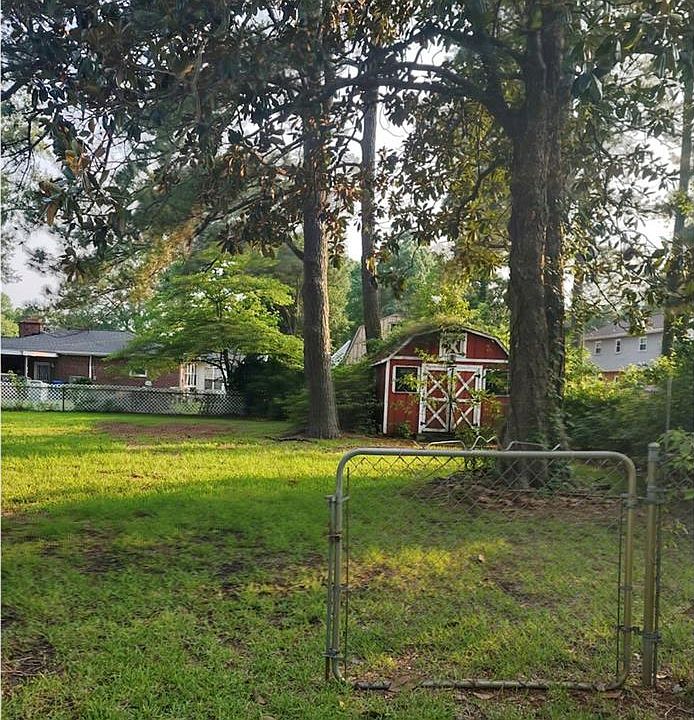 2nd image of 340 Fernwood Farms Rd