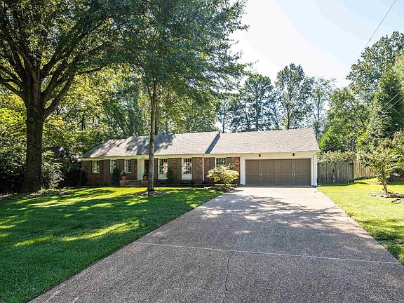 2nd image of 7519 Parker Cir