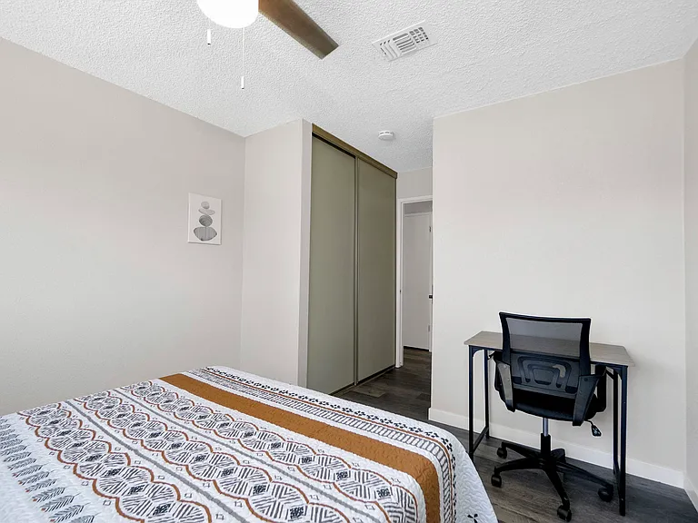 Dedicated work space, ideal for remote work