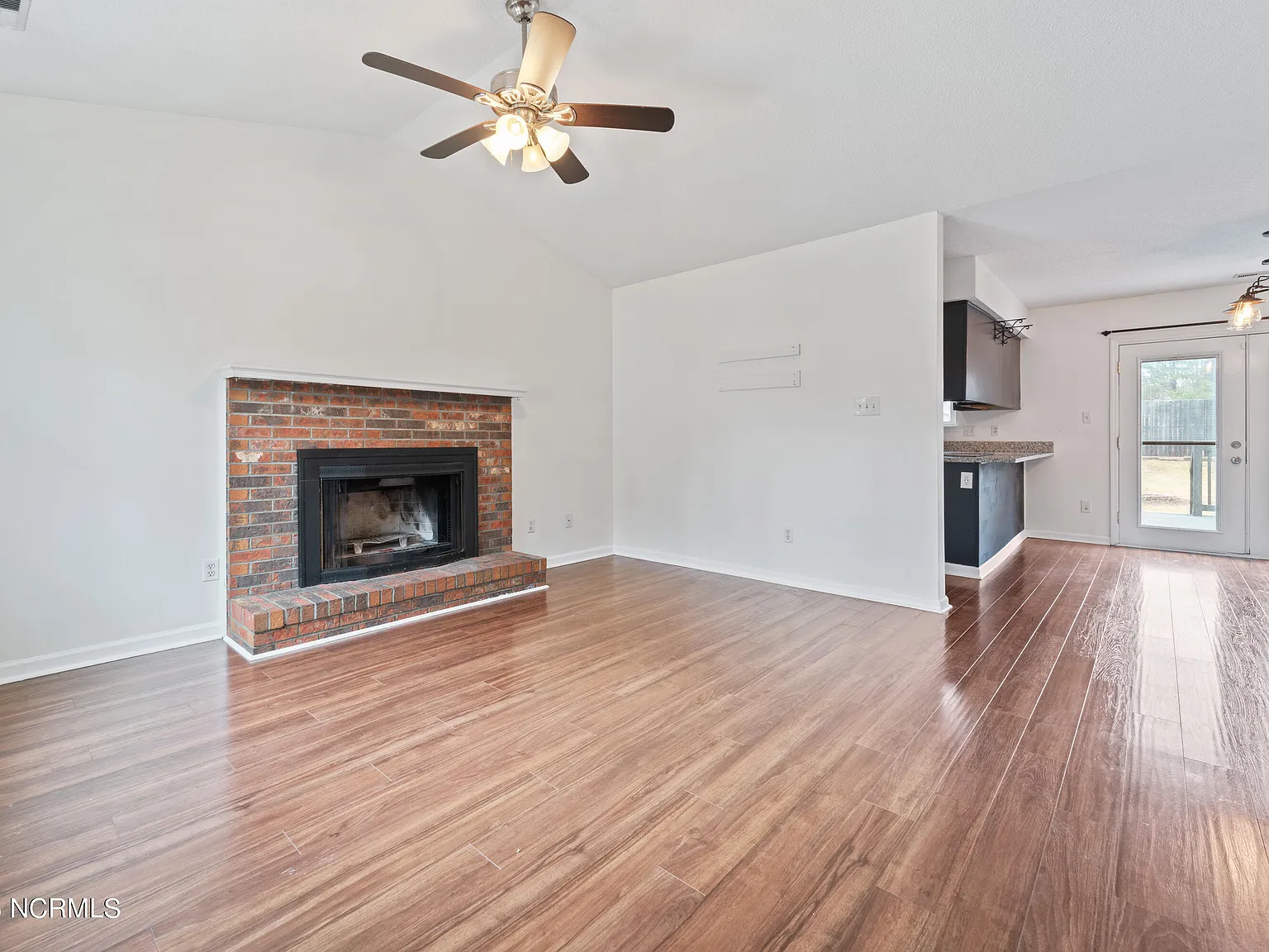 3 bed, 2.0 bath, $1,745 — Photo 2