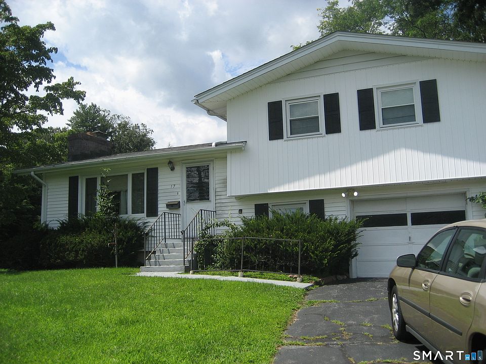 1st image of 17 Deerbrook Road