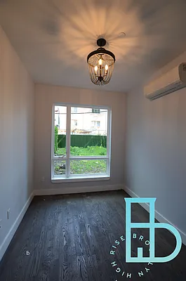 Rented by Miron Realty Group | media 43