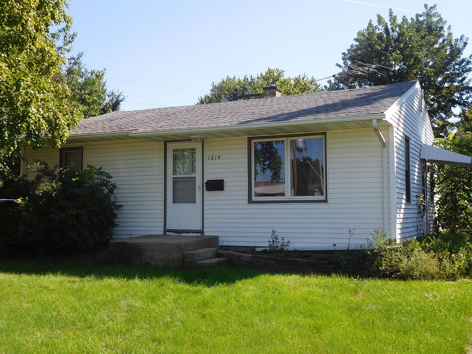 2nd image of 1215 State St