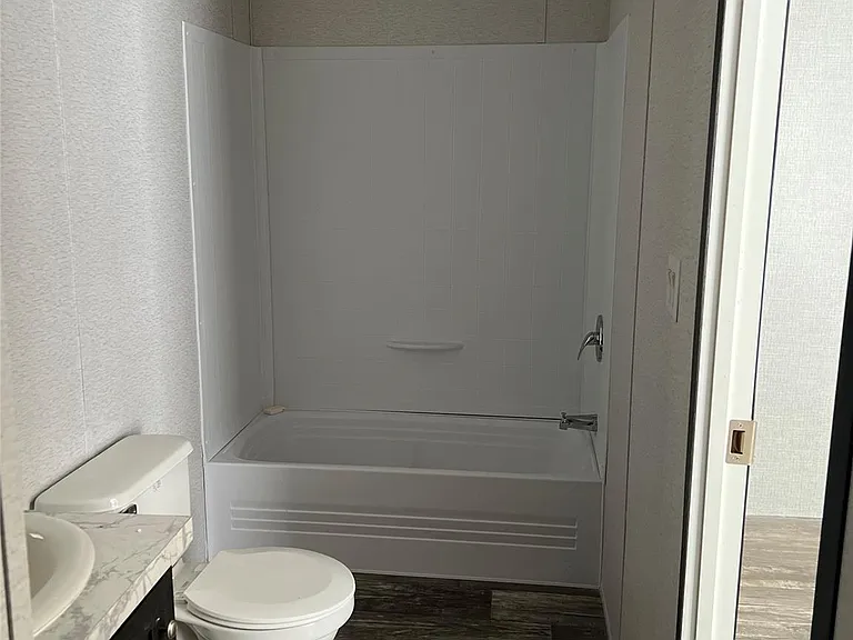 310 Pashun Ln — Photo 8
