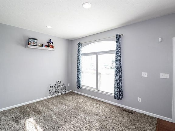 5th image of 4143 Headland Ct