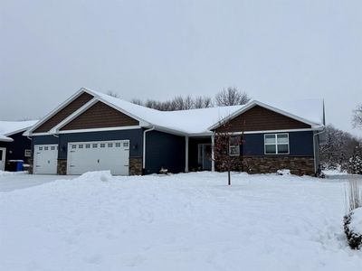 1045 Barbara Circle, Belleville, WI, 53508