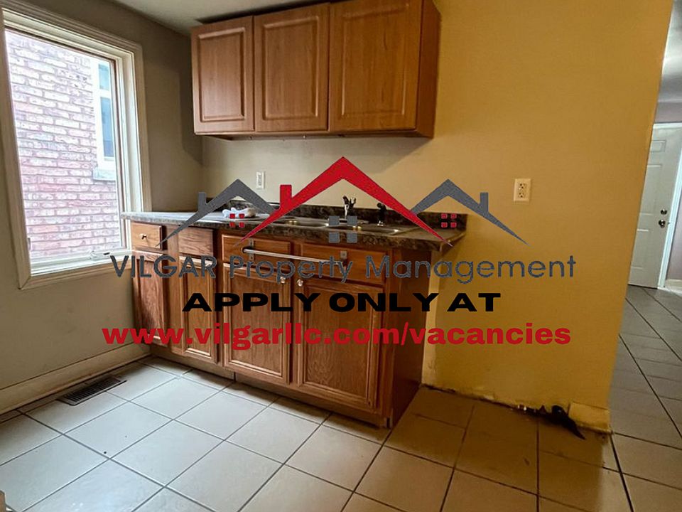 1st image of 4842 Northcote Ave