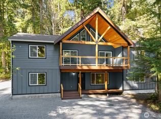 31715 Mount Tahoma Canyon Rd E, Ashford, WA 98304