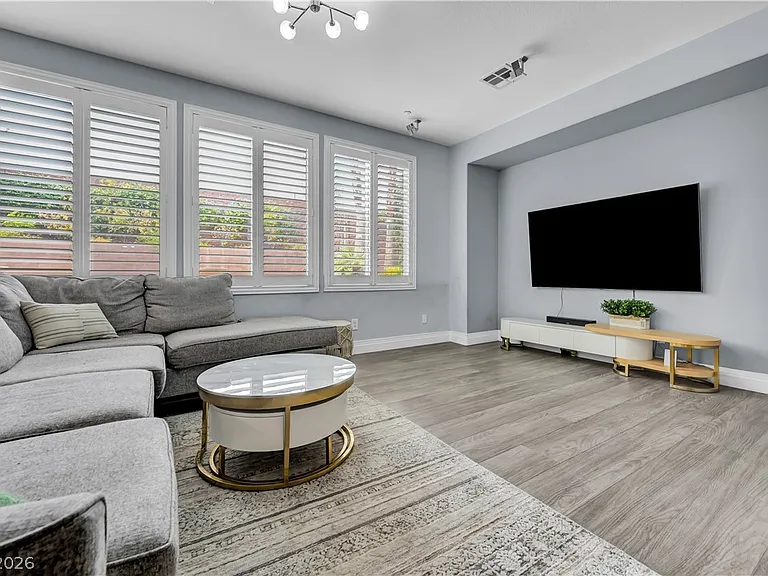 1289 Vietti St — Photo 31