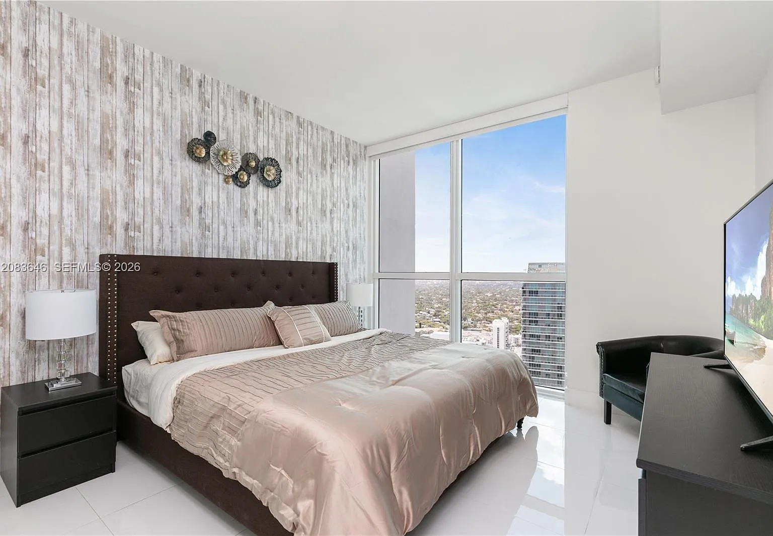 The Bondo (1080 Brickell) — Photo 2