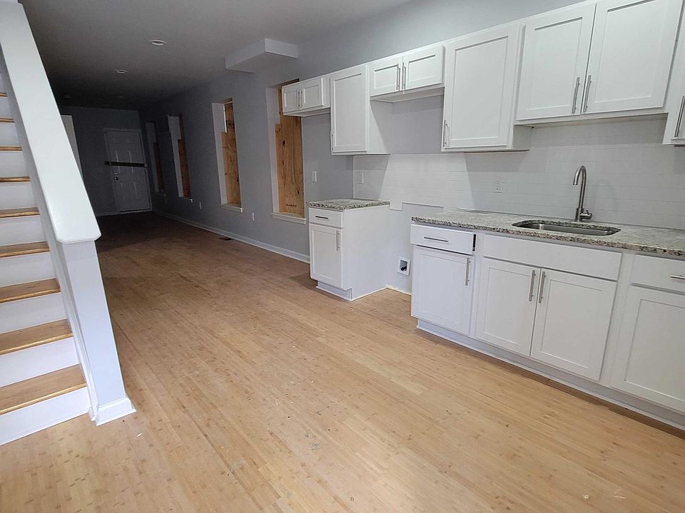 1st image of 200 Harmison St