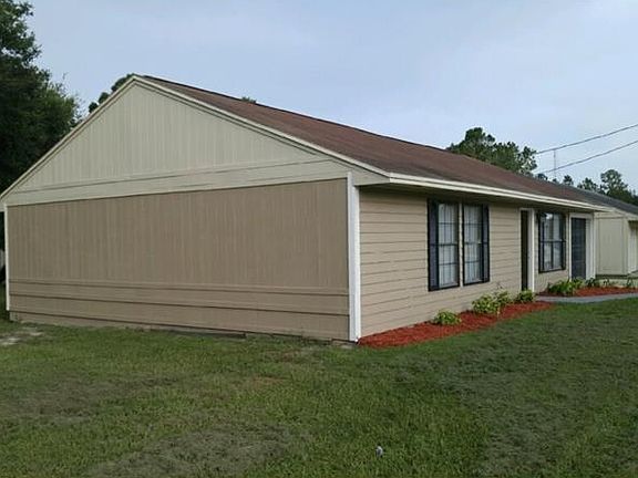 3rd image of 3355 Planter Dr